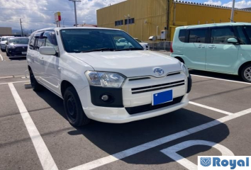 Toyota Succeed VAN