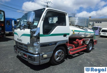 Isuzu ELF VAN