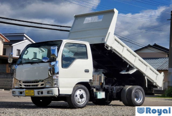 Mazda Titan