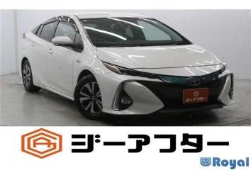Toyota Prius PHV