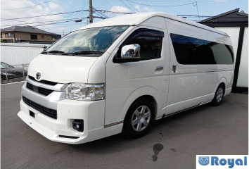 Toyota Hiace Commuter