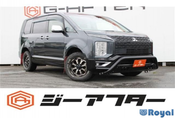 Mitsubishi Delica D:5