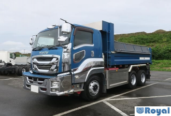 Isuzu Giga