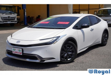 Toyota Prius PHV