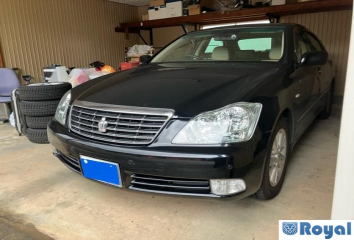 Toyota Crown Sedan