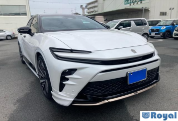Toyota Crown Sport