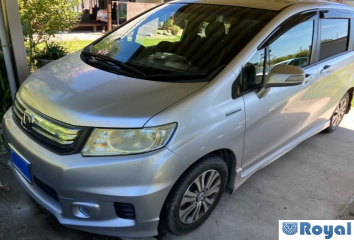 Honda Freed Spike Hybrid