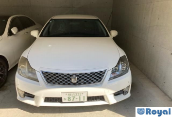 Toyota Crown Sedan