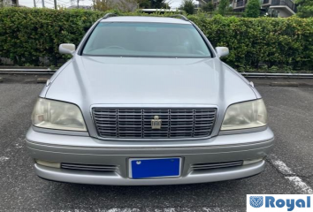 Toyota Crown Estate