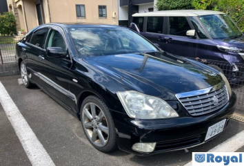 Toyota Crown Sedan