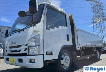 Isuzu ELF VAN