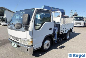 Isuzu ELF VAN