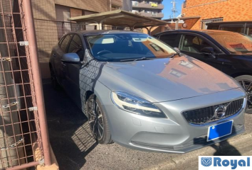 Volvo Volvo V40