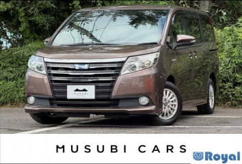 Toyota Noah Hybrid