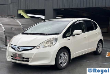 Honda FIT Hybrid