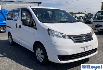 Mitsubishi Delica VAN