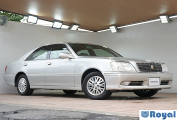 Toyota Crown Sedan