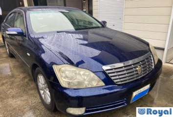 Toyota Crown Sedan
