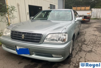 Toyota Crown Sedan