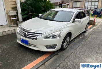 Nissan Teana
