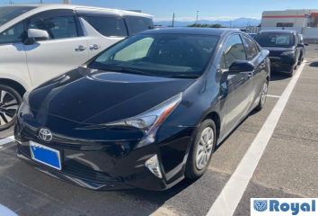 Toyota プリウス