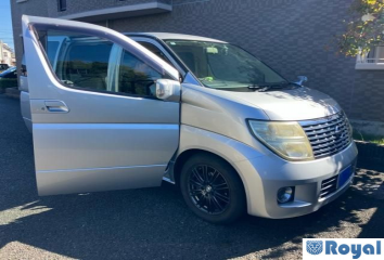 Nissan エルグランド