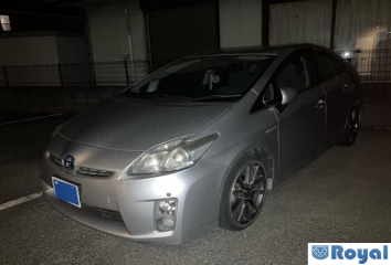 Toyota プリウス