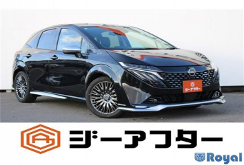 Nissan Aura