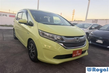Honda Freed Plus Hybrid
