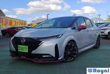 Nissan Aura