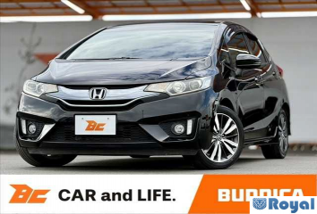 Honda FIT Hybrid