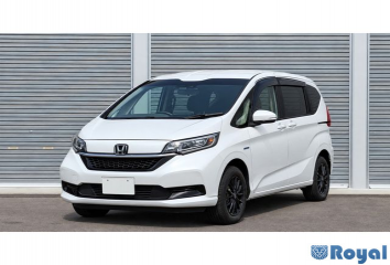 Honda Freed Spike Hybrid