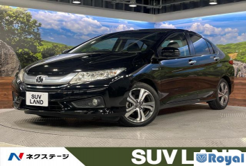 Honda Grace Hybrid