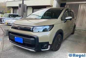 Honda Freed Hybrid