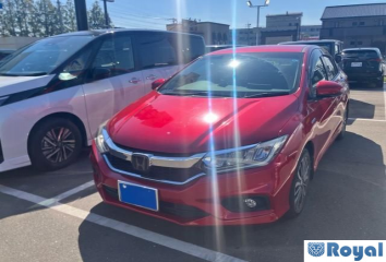 Honda Grace Hybrid