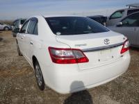 Toyota PREMIO 2013