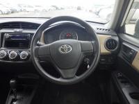 Toyota COROLLA AXIO 2013