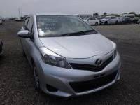 Toyota VITZ 2013