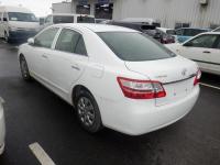 Toyota PREMIO 2013