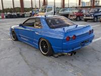 Nissan SKYLINE GT-R 1990