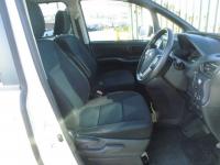 Toyota VOXY 2015