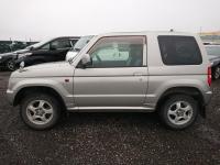 Mitsubishi PAJERO MINI 2000