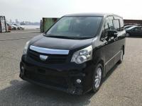 Toyota NOAH 2012