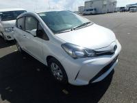 Toyota VITZ 2015