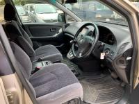 Toyota HARRIER 2001