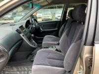 Toyota HARRIER 2001