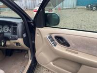 Ford ESCAPE 2005