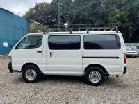 Toyota HIACE VAN 2003