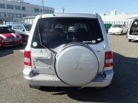 Mitsubishi PAJERO IO 2004
