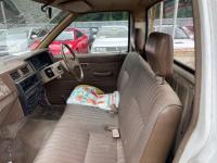 Nissan DATSUN PICK UP 1991